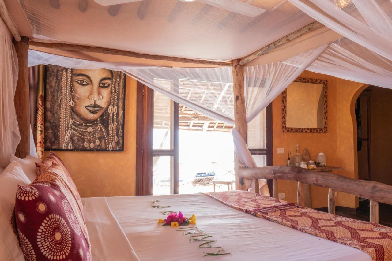 Mamamapambo Boutique Hotel Джамбиани Экстерьер фото