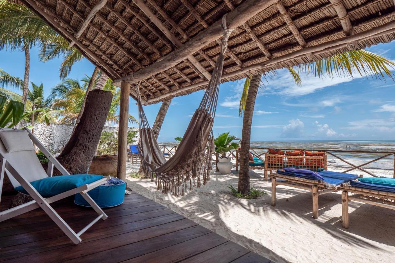 Mamamapambo Boutique Hotel Джамбиани Экстерьер фото