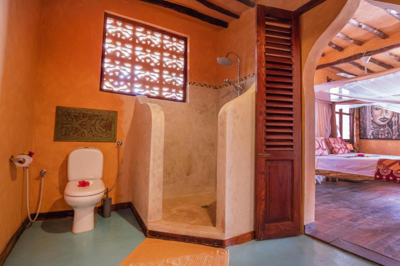 Mamamapambo Boutique Hotel Джамбиани Экстерьер фото