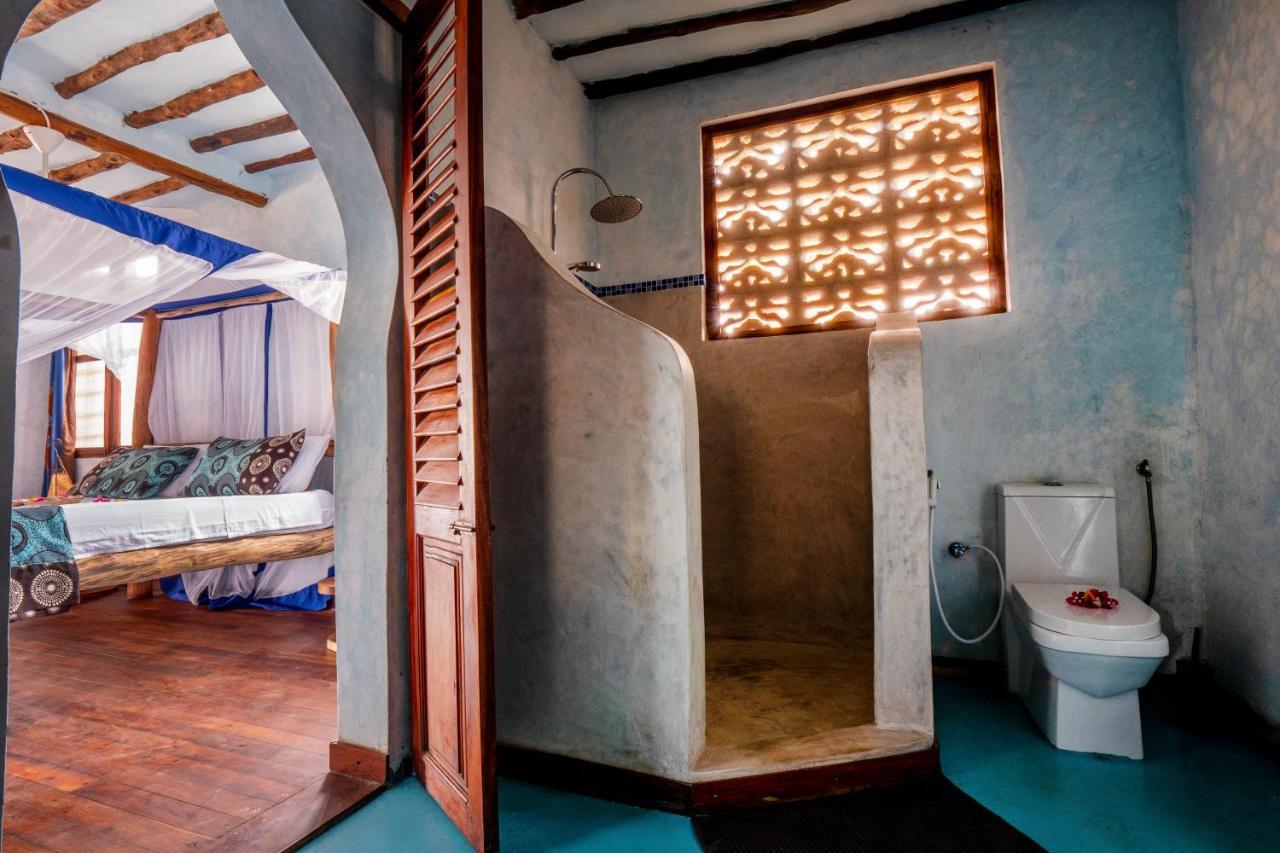 Mamamapambo Boutique Hotel Джамбиани Экстерьер фото